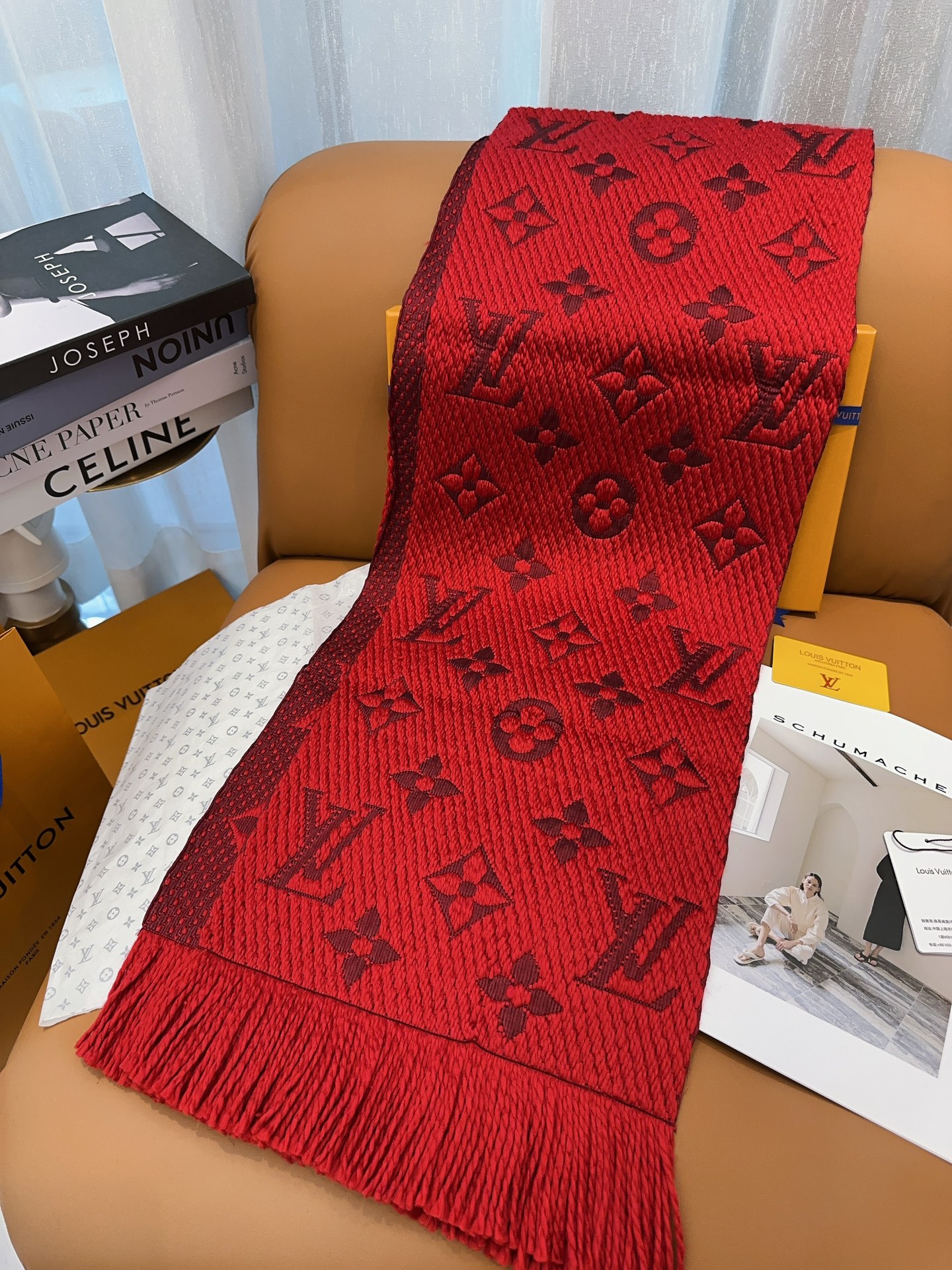 LV Autumn and Winter Wool Scarves Red